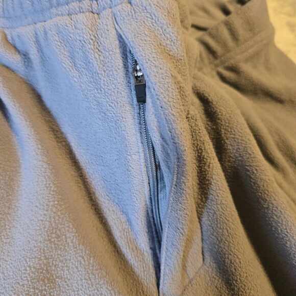 Cabela's mens XL/30 fleece pant - Picture 4 of 7